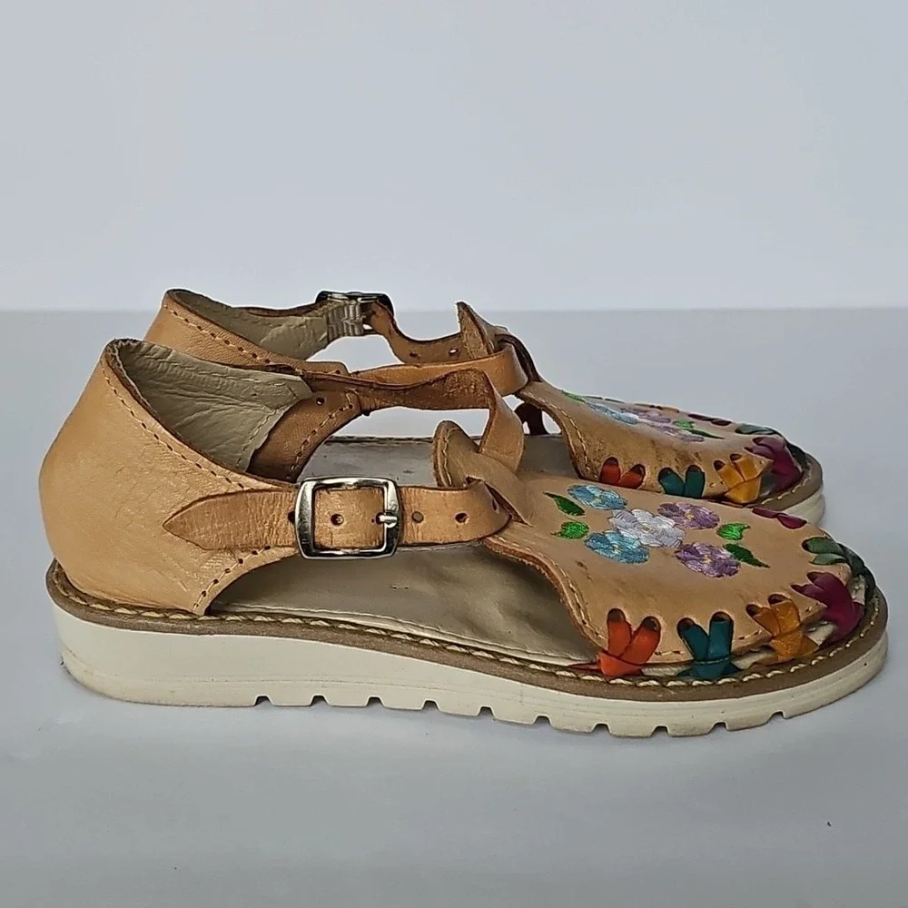 Huaraches Embroidered Flower Leather Mexican Sandals Girls Sz 20/ US 4.5 1853